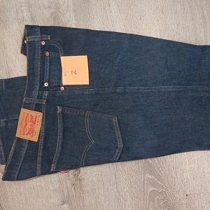 LN Men's Levi Strauss size 36x32